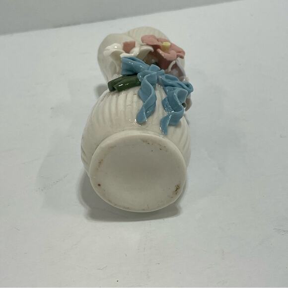 Ceramic Floral Vase miniature decor accent piece - Picture 4 of 10
